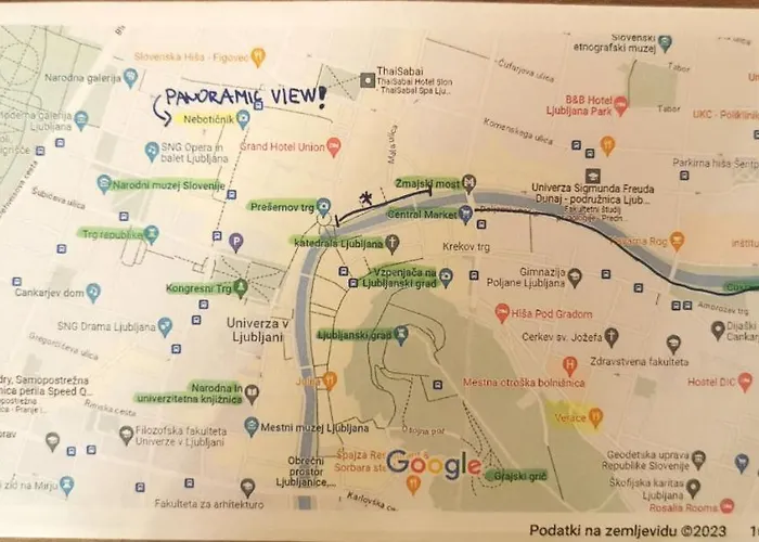 Cozy With Free Parking And Balcony Apartman *