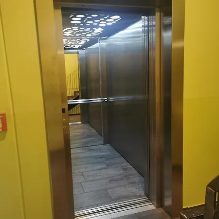 Lejlighed Cozy With Free Parking And Balcony