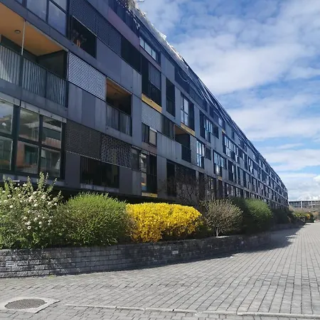 Lejlighed Cozy With Free Parking And Balcony