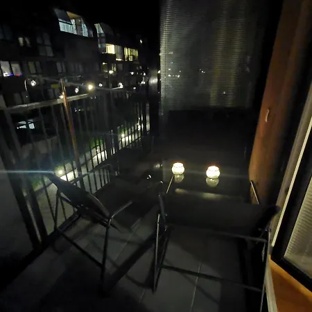 Cozy With Free Parking And Balcony Lubiana